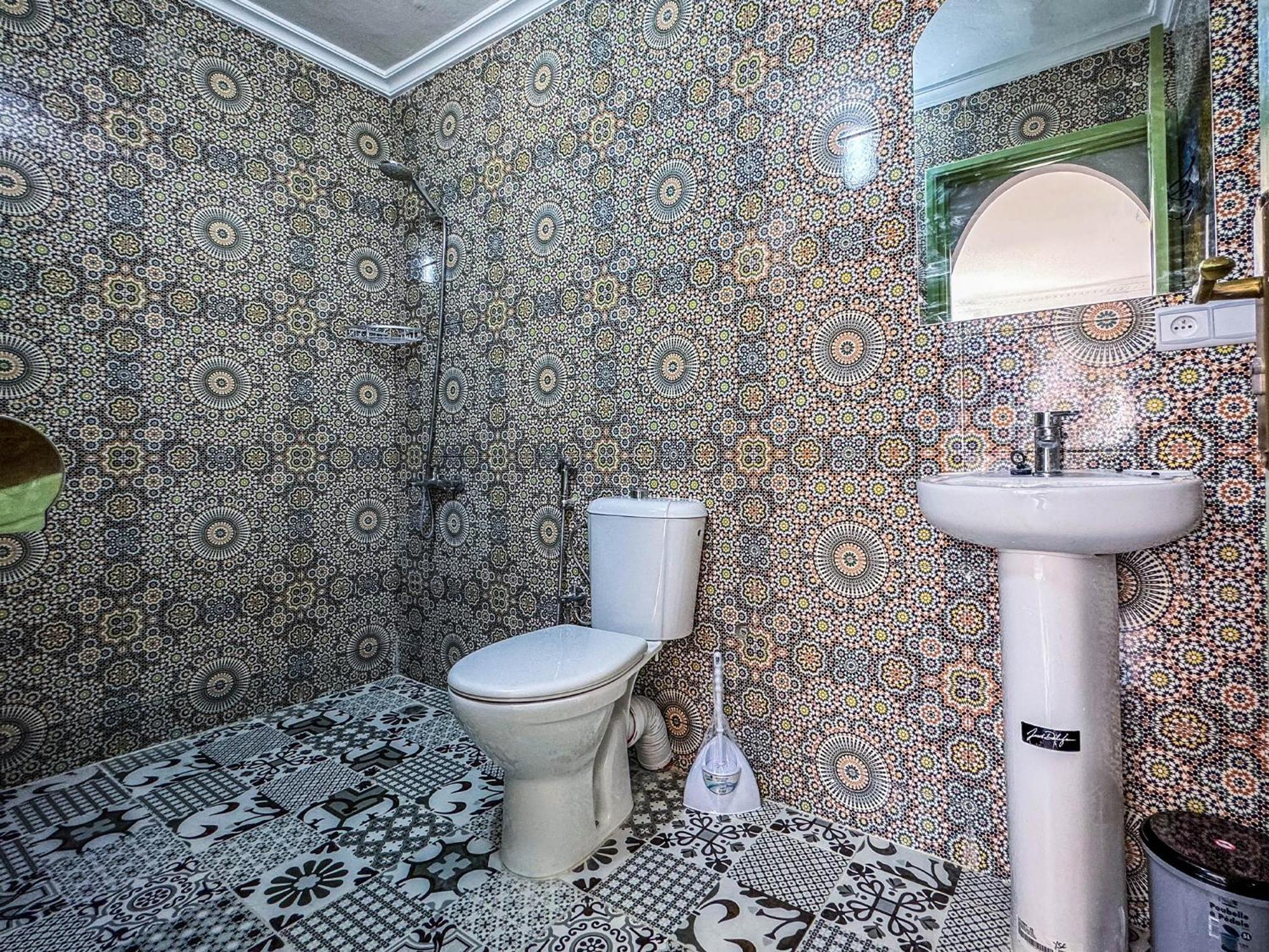 Dar Sharif Tanger Bed & Breakfast Bagian luar foto