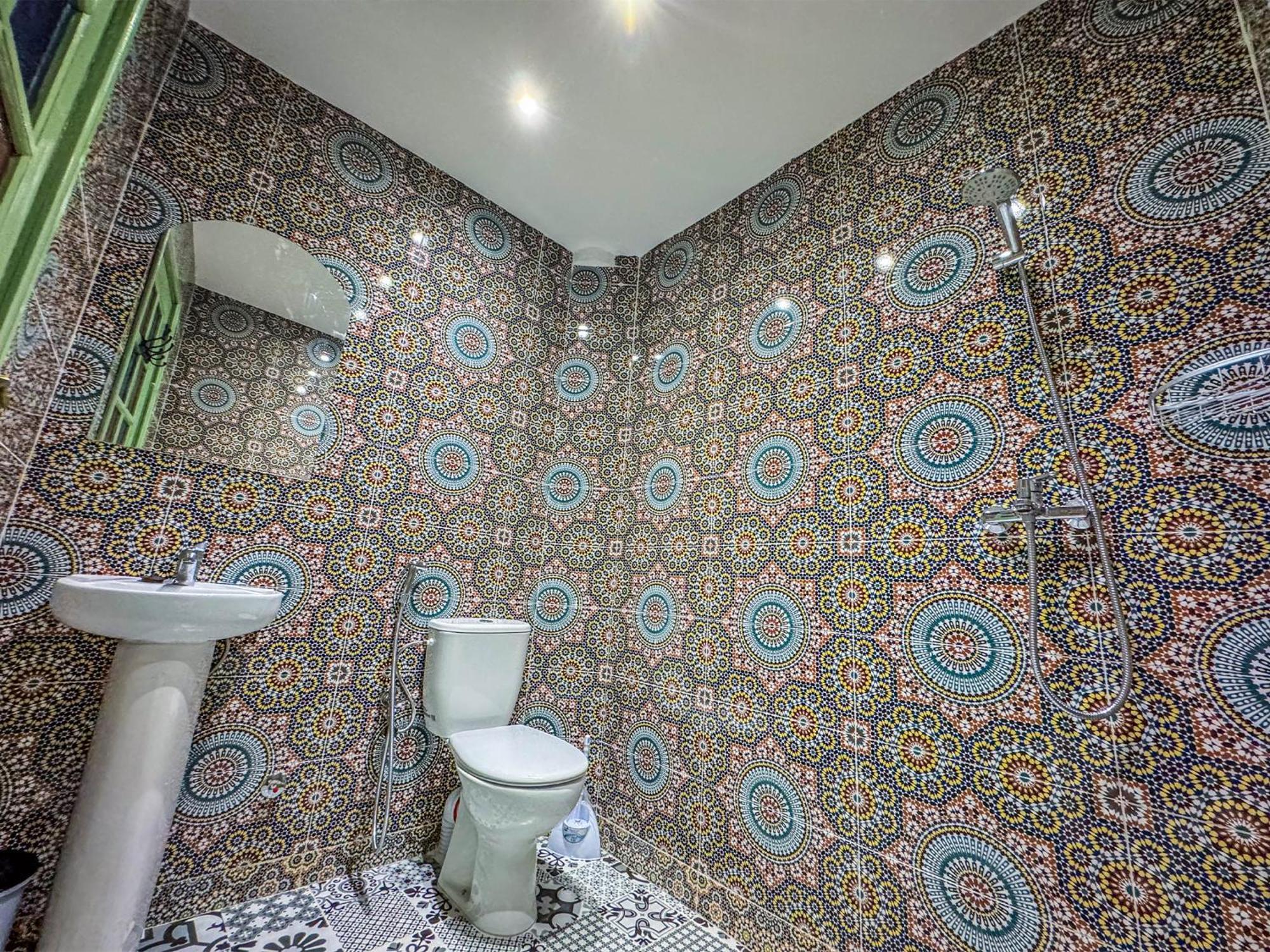 Dar Sharif Tanger Bed & Breakfast Bagian luar foto